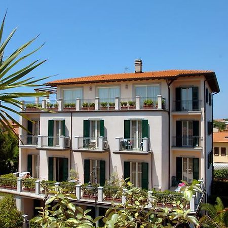 Riviera Residence Marina di Pietrasanta Zewnętrze zdjęcie